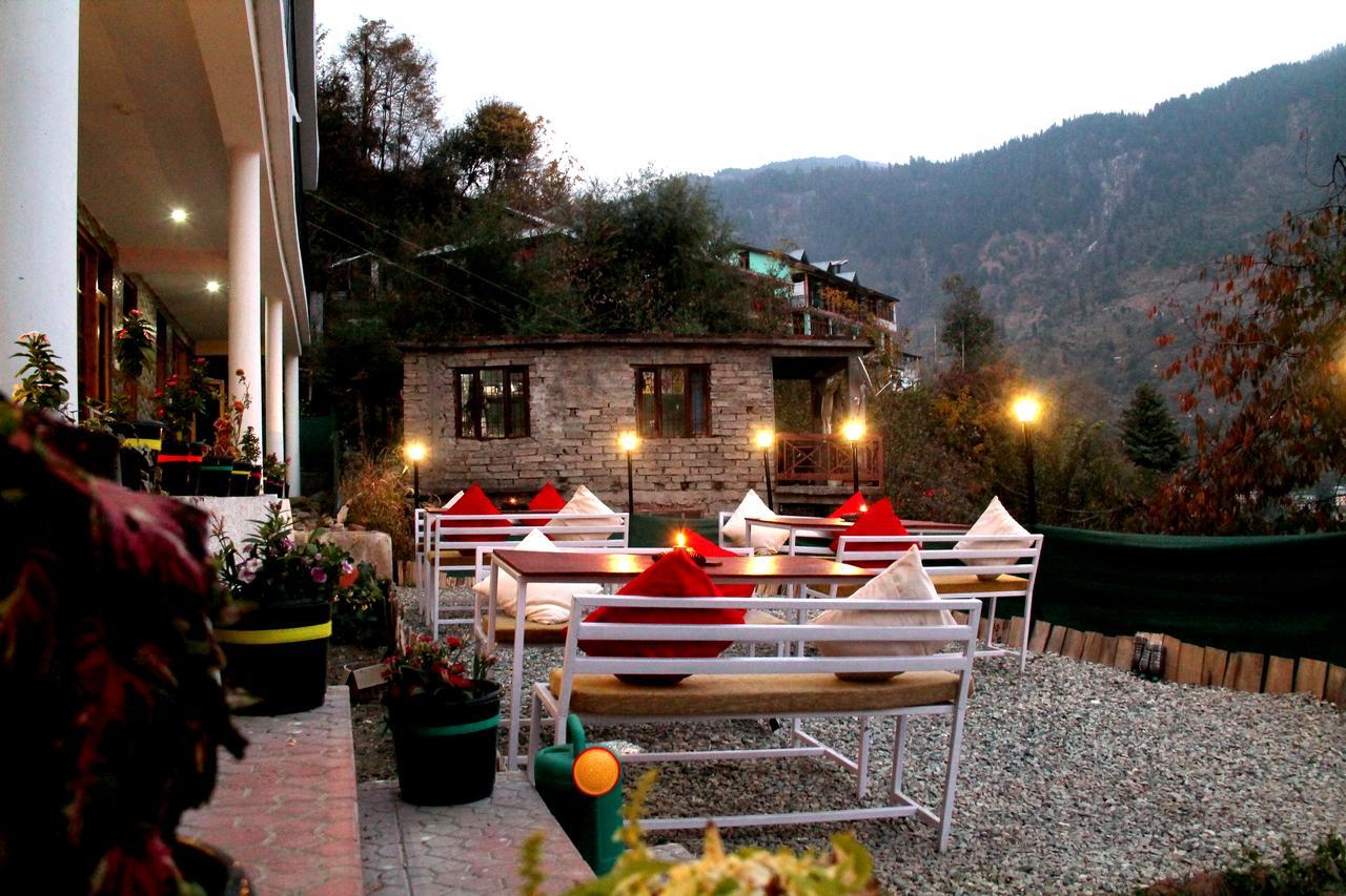 Bros Hostel Manali Zewnętrze zdjęcie