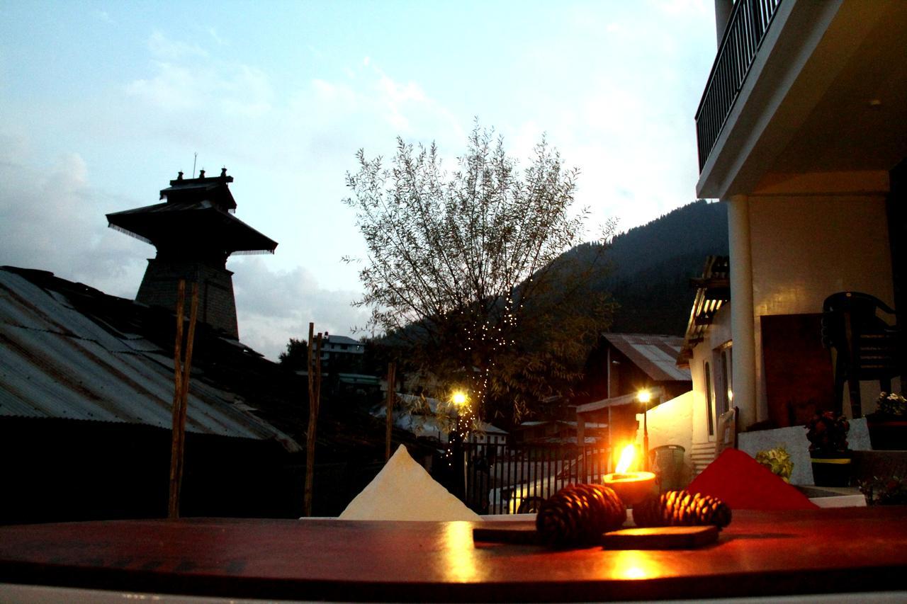 Bros Hostel Manali Zewnętrze zdjęcie