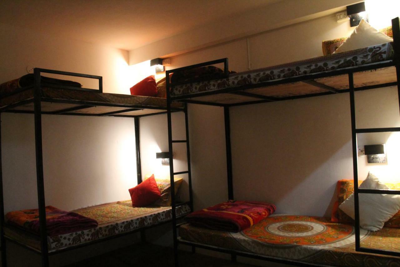 Bros Hostel Manali Zewnętrze zdjęcie